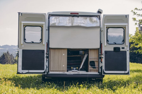 Thermoisolierung klappbar für Hecktüren Campervan Cliff