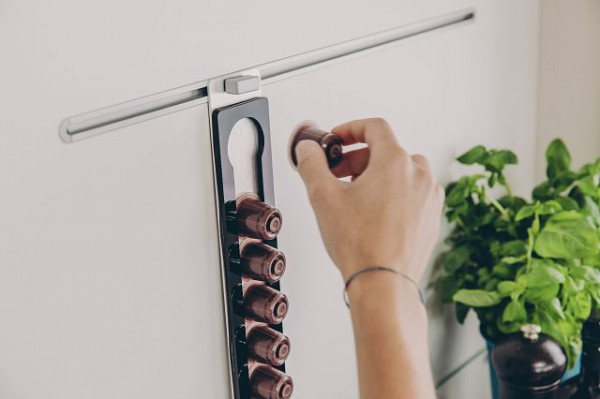 Coffee capsule holder